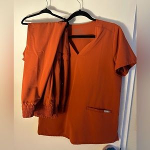 Figs Womens Scrubs | Auburn